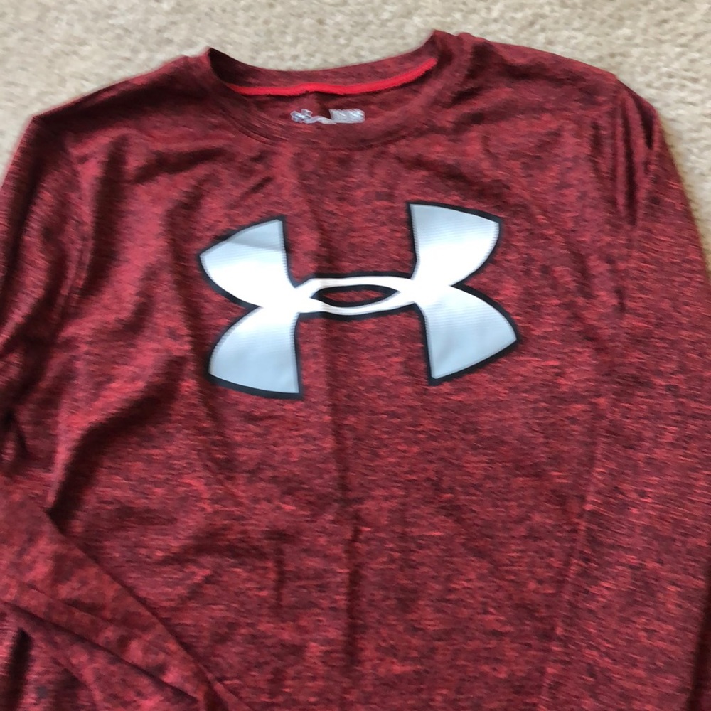 Under Armour youth heat gear long sleeve